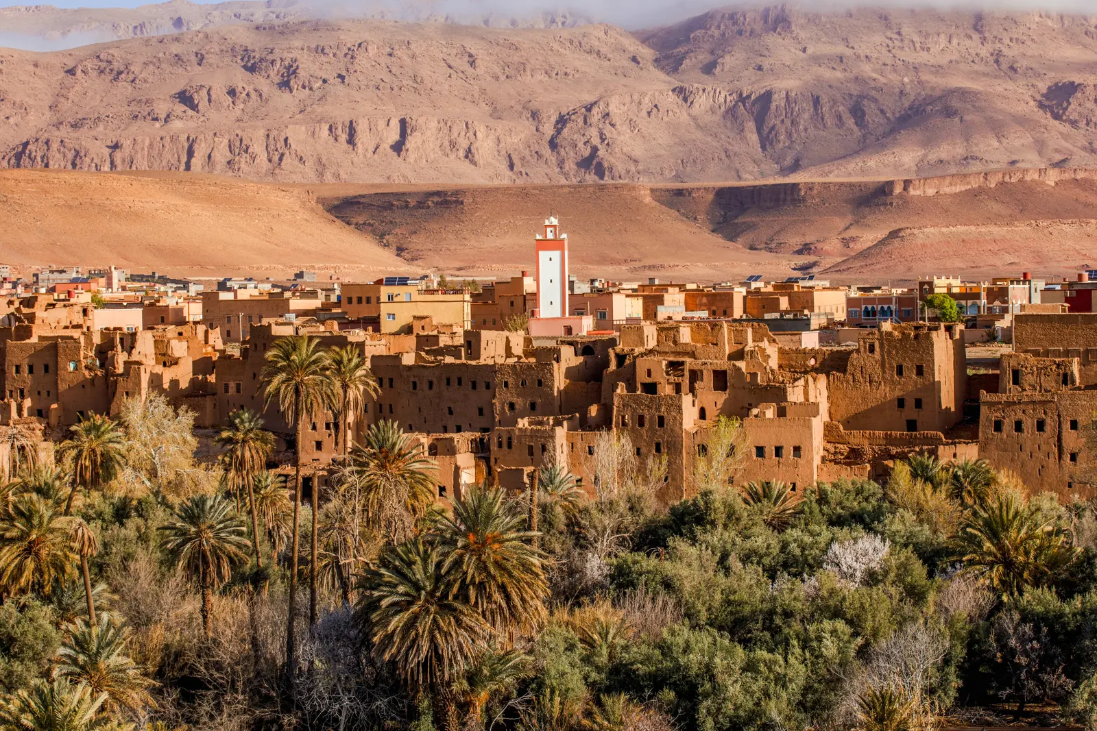 Tour di 4 giorni da Fes a Marrakech per Midelt e il deserto